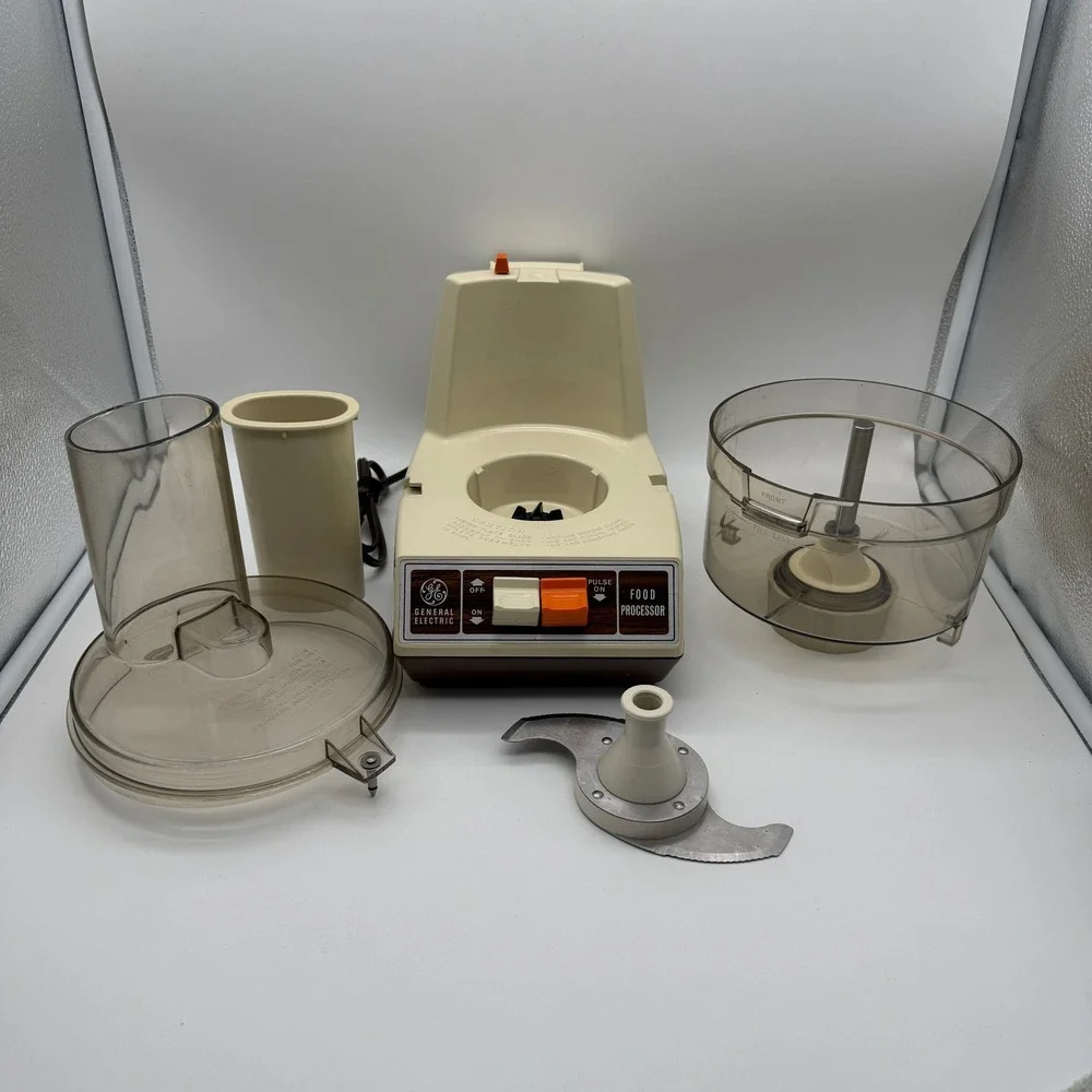 Vintage 1978 General Electric Food Processor FP-1/4200 Manual Accessories TESTED